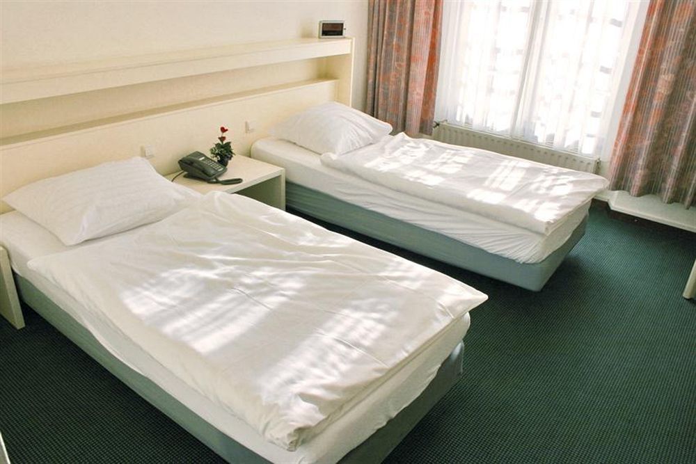 Abdij Hotel Rolduc Kerkrade Δωμάτιο φωτογραφία